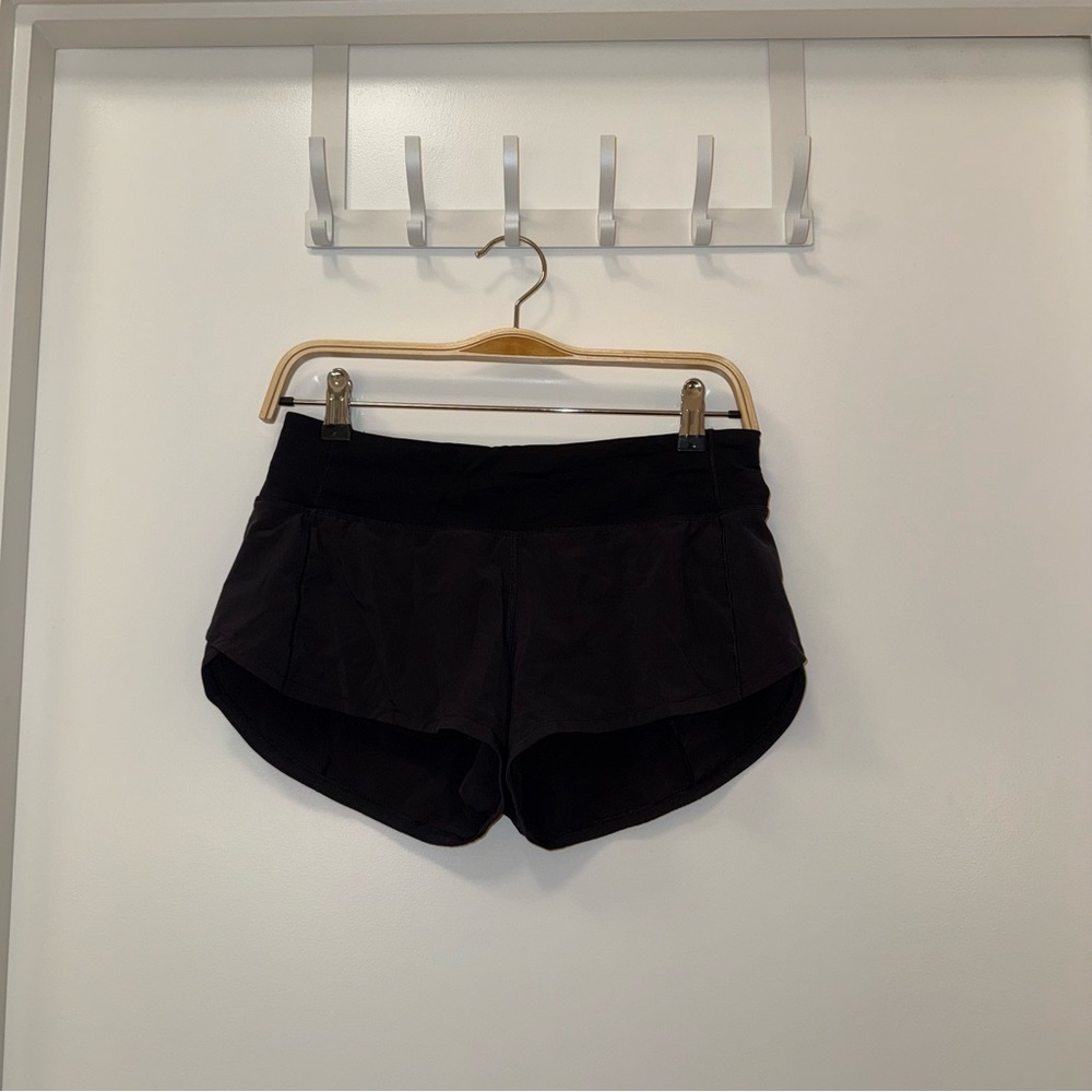 Lululemon - Speed Up Black Athletic Shorts - Size 4